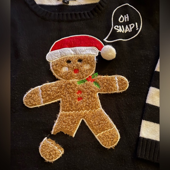 Womens Christmas Sweater Gingerbread Man Oh Snap Black White Stripes Size XL - Picture 2 of 7